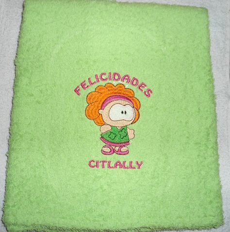 Toalla para salir de baño con diseño de su eleccion, $130 cu